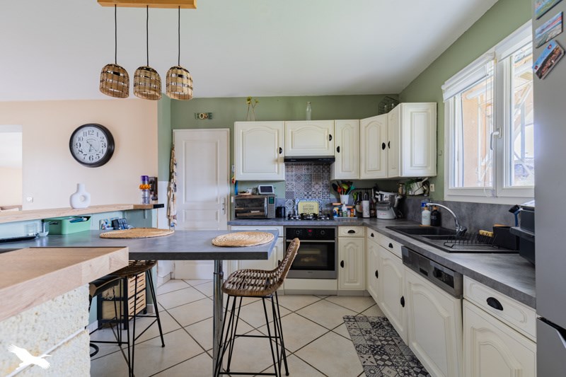 Vente Maison ABZAC - 4 pièces -93 m² - (33230)