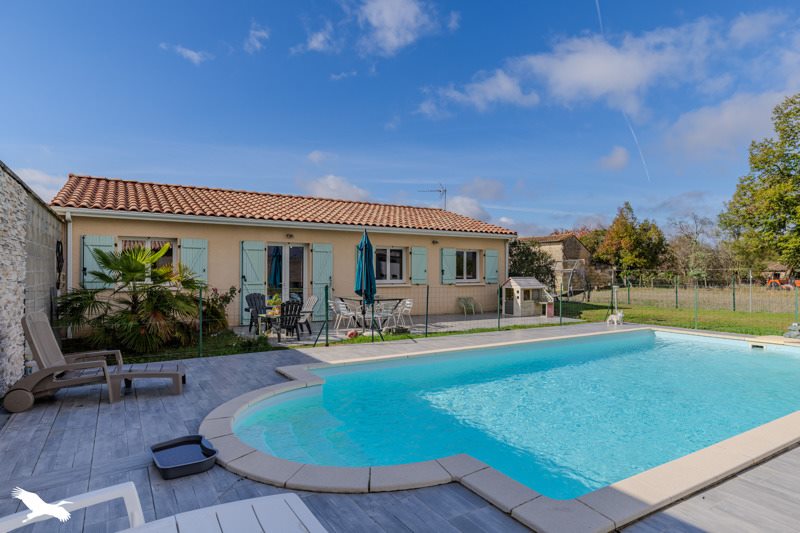 Vente Maison Abzac 33230 4 pièces - 95 m²
