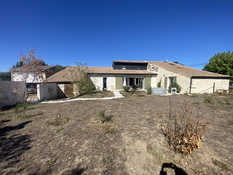 Vente Maison Coutras - 7 pièces -186 m² - (33230)