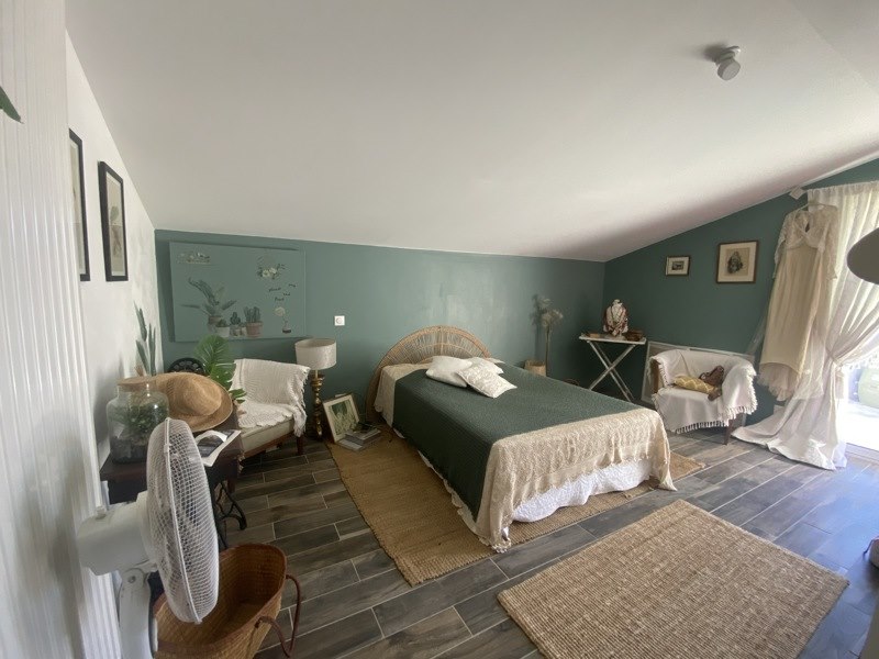 Vente Maison Coutras - 7 pièces -186 m² - (33230)
