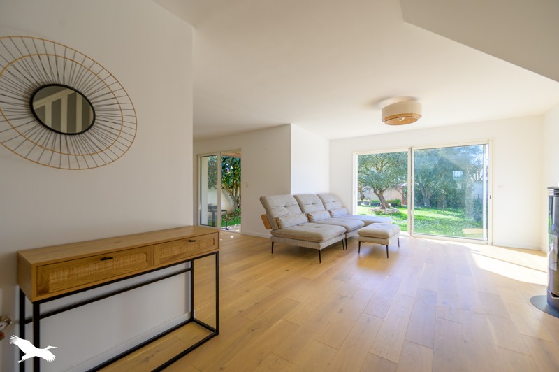 Vente Maison LAGORD - 6 pièces -158 m² - (17140)