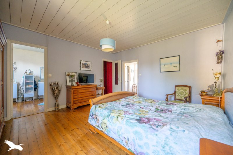 Vente Maison NIEUL SUR MER - 6 pièces -177 m² - (17137)