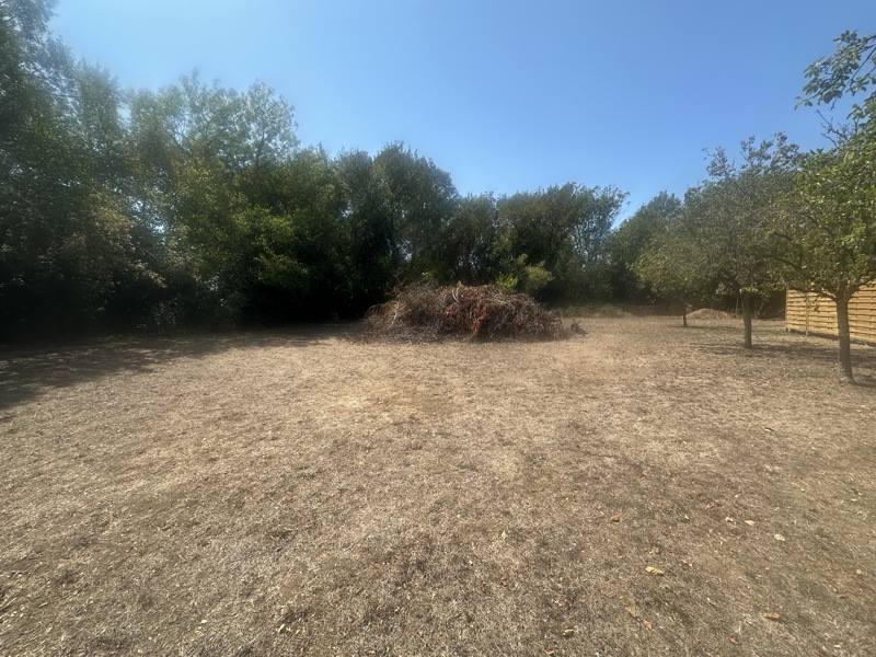 Vente Terrain NIEUL SUR MER - -614 m² - (17137)