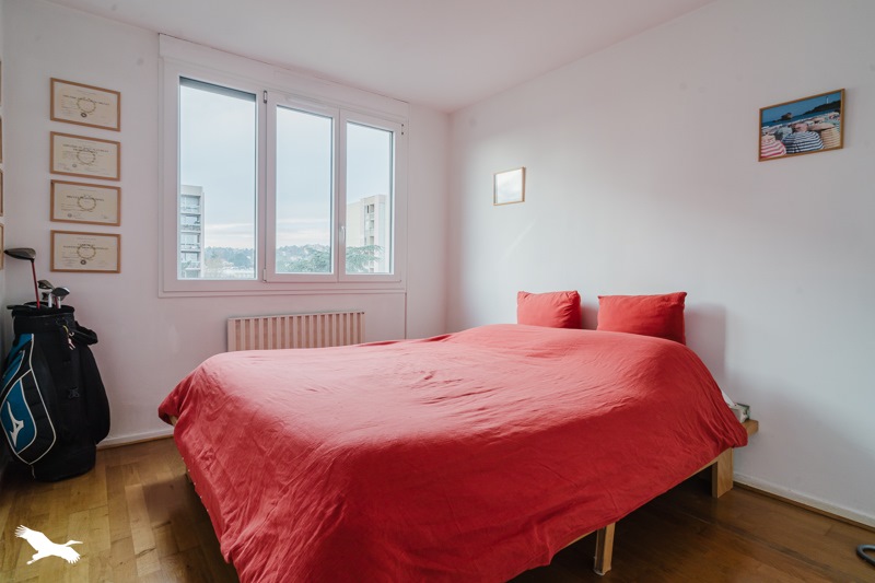 Vente Appartement ST GENIS LAVAL - 5 pièces -88 m² - (69230)