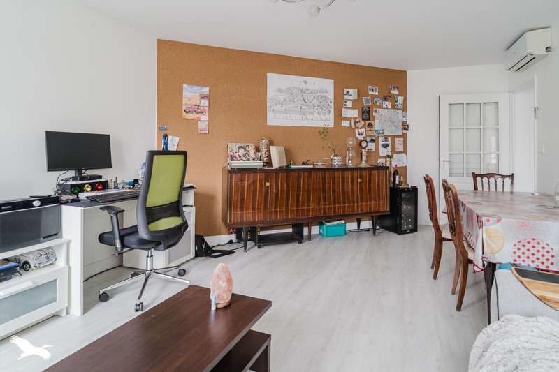 Vente Appartement OULLINS - 2 pièces -54 m² - (69600)