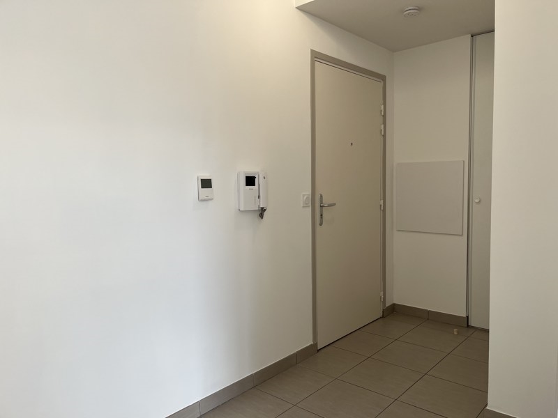 Vente Appartement OULLINS-PIERRE-BÉNITE - 2 pièces -34 m² - (69310)