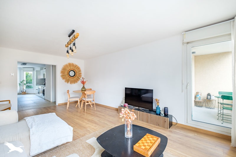 Vente Appartement OULLINS - 3 pièces -75 m² - (69600)