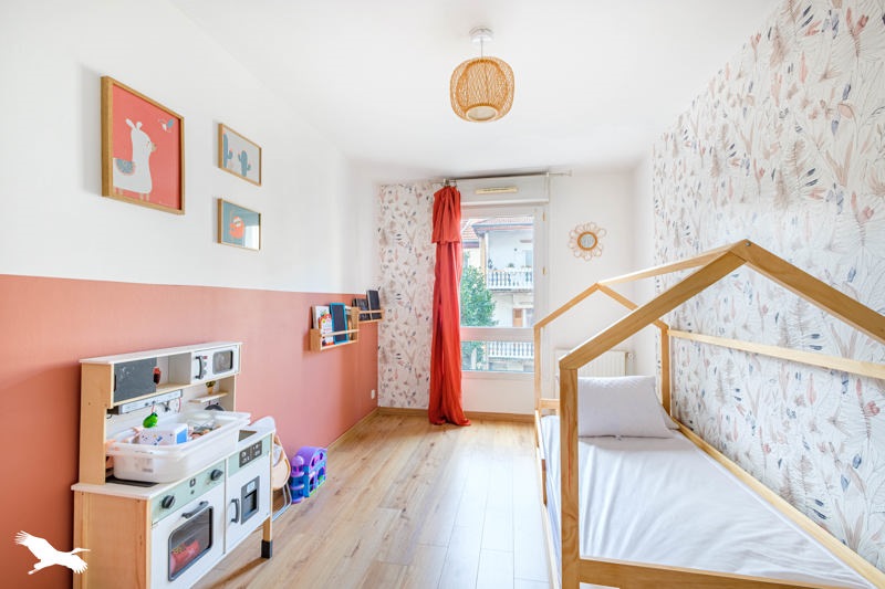Vente Appartement OULLINS - 3 pièces -75 m² - (69600)
