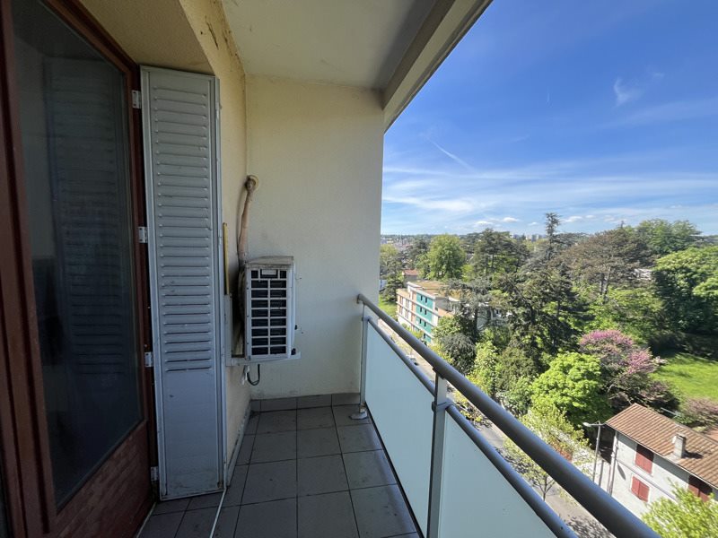 Vente Appartement OULLINS - 2 pièces -45 m² - (69600)