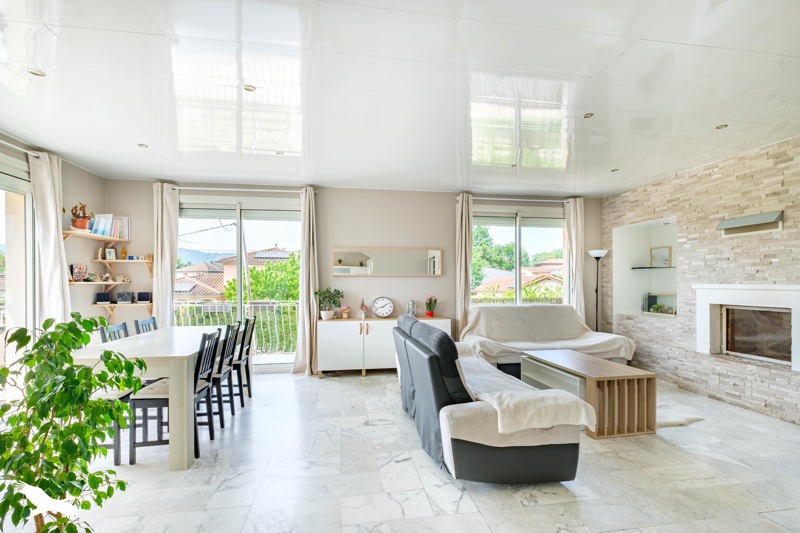 Vente Maison GREZIEU LA VARENNE - 4 pièces -94 m² - (69290)