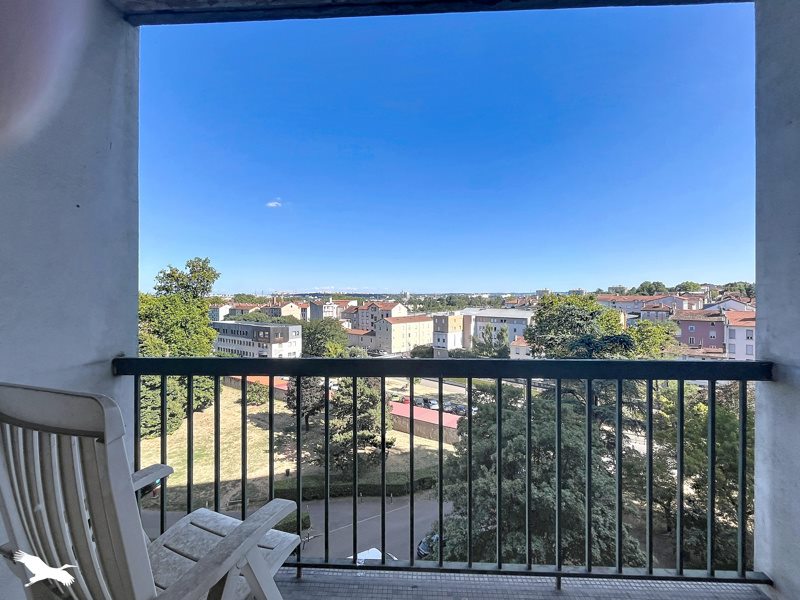 Vente Appartement OULLINS - 2 pièces -45 m² - (69600)