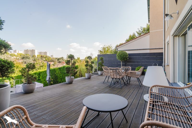 Vente Maison OULLINS - 5 pièces -121 m² - (69600)