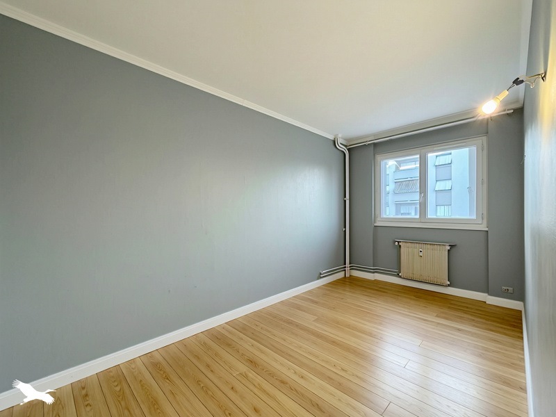Vente Appartement OULLINS - 5 pièces -94 m² - (69600)