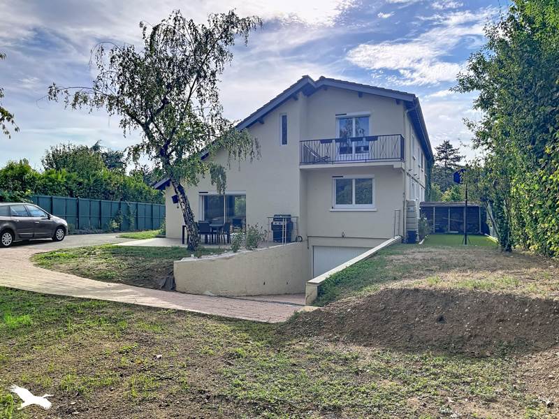 Vente Maison OULLINS - 7 pièces -148 m² - (69600)