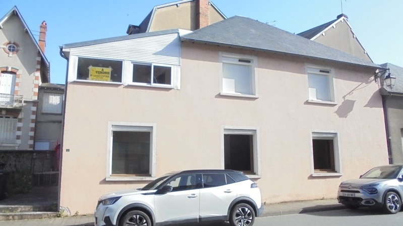 Vente Maison DUN LE PALESTEL - 3 pièces -114 m² - (23800)