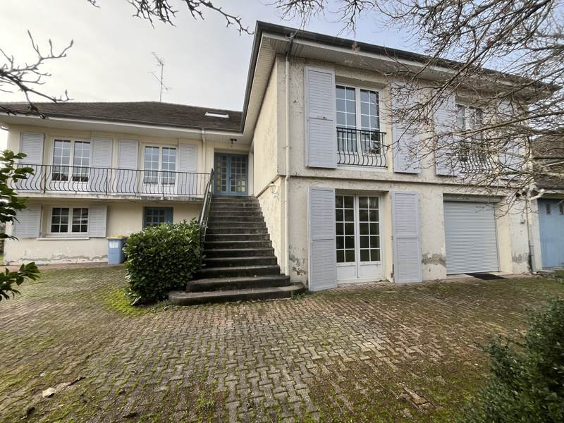 Vente Maison LA SOUTERRAINE - 10 pièces -278 m² - (23300)