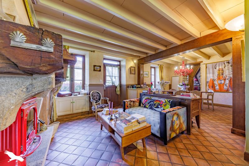 Vente Maison CHAMBORAND - 6 pièces -131 m² - (23240)