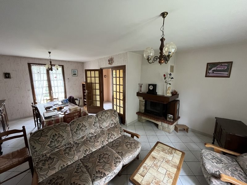 Vente Maison ST SULPICE LES FEUILLES - 5 pièces -105 m² - (87160)
