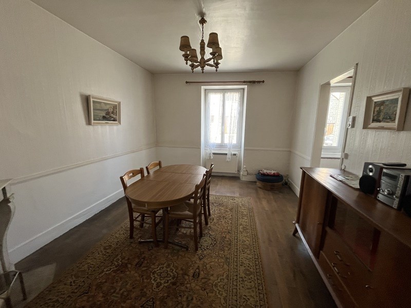 Vente Maison ARRENES - 12 pièces -194 m² - (23210)