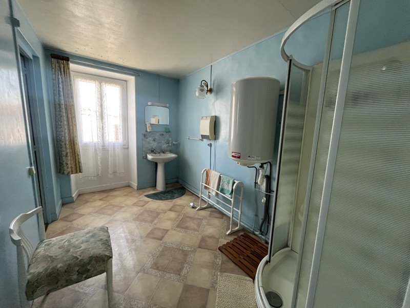 Vente Maison ARRENES - 12 pièces -194 m² - (23210)
