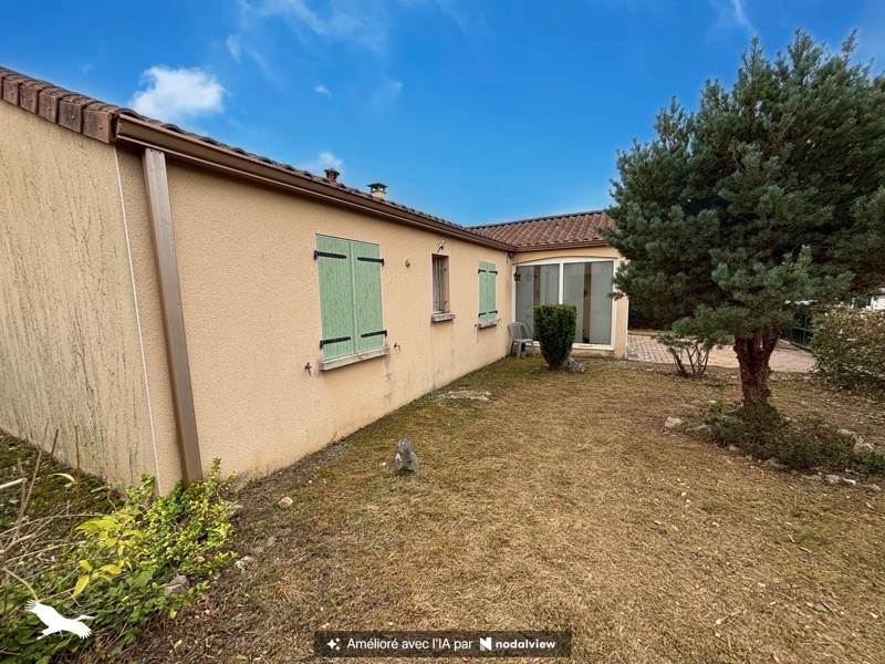 Maison 5 pièces 98 m² · à Saint-Sulpice-Laurière · 98 m² · 144 000 €
