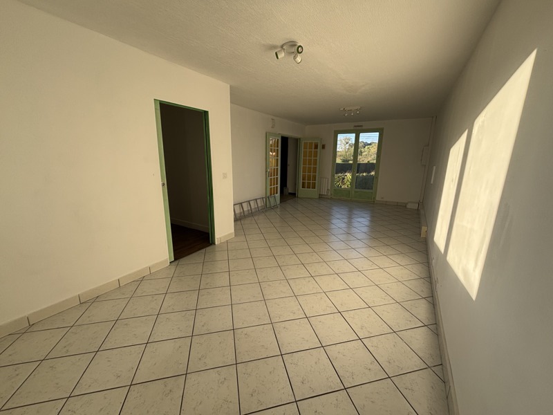 Vente Maison Dun-le-Palestel - 6 pièces -144 m² - (23800)