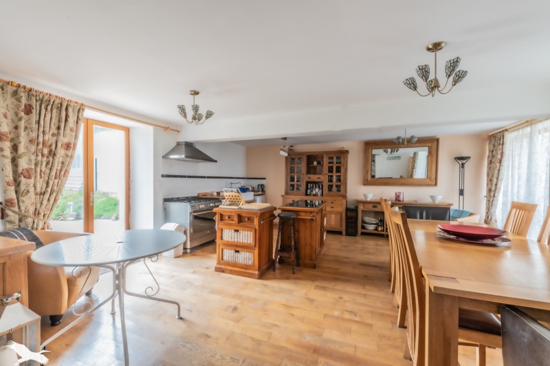 Vente Maison Colondannes - 6 pièces -127 m² - (23800)