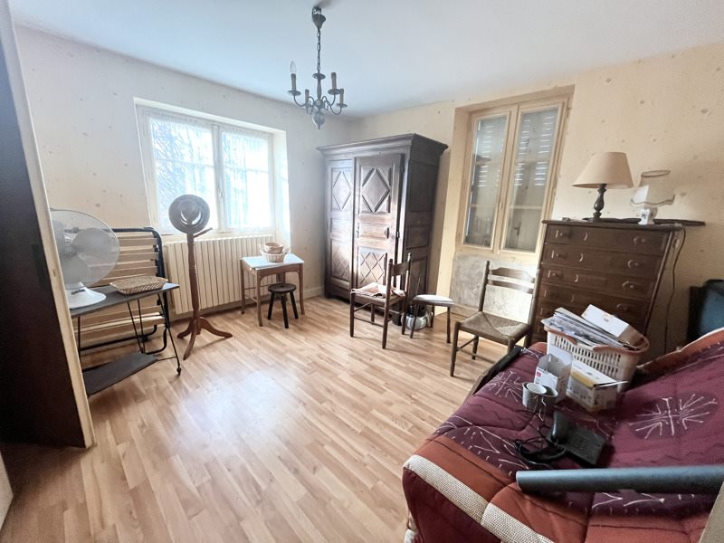 Vente Maison LA CHAPELLE AUX BROCS - 6 pièces -136 m² - (19360)