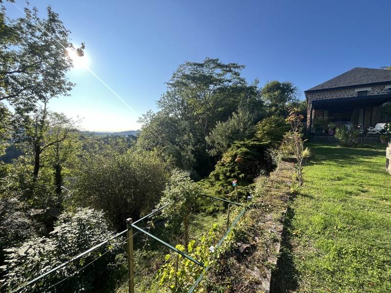 Vente Maison AUBAZINES - 6 pièces -175 m² - (19190)