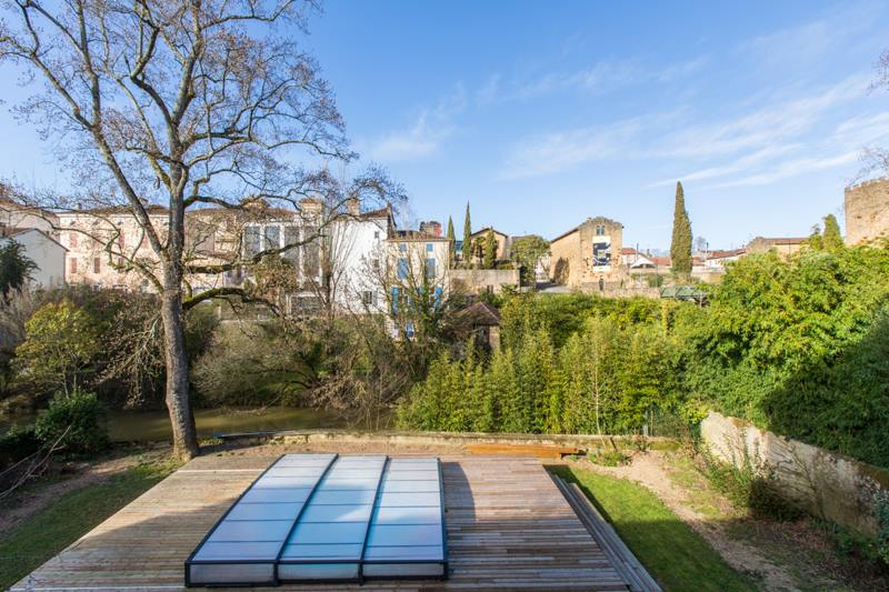Vente Maison MONT DE MARSAN - 11 pièces -427 m² - (40000)