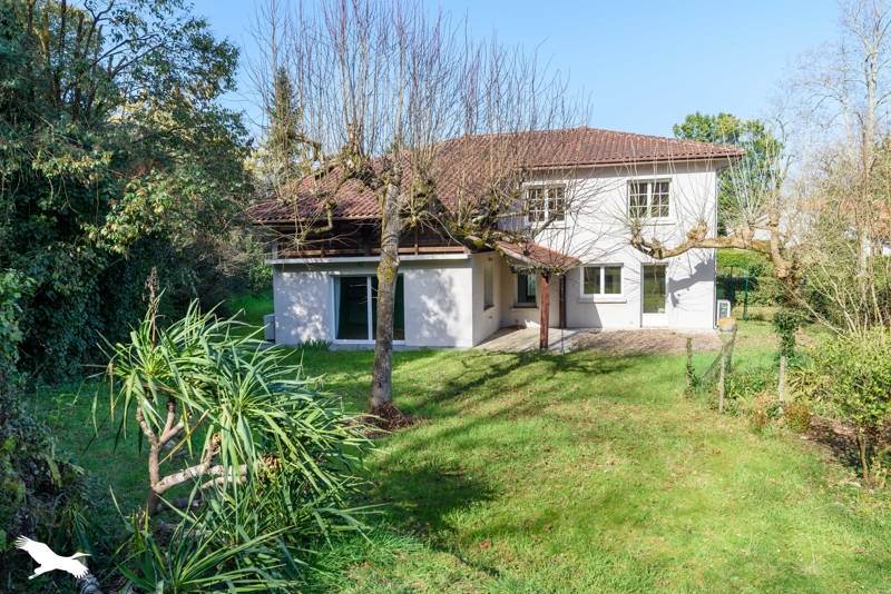 Vente Maison MONT DE MARSAN - 7 pièces -165 m² - (40000)