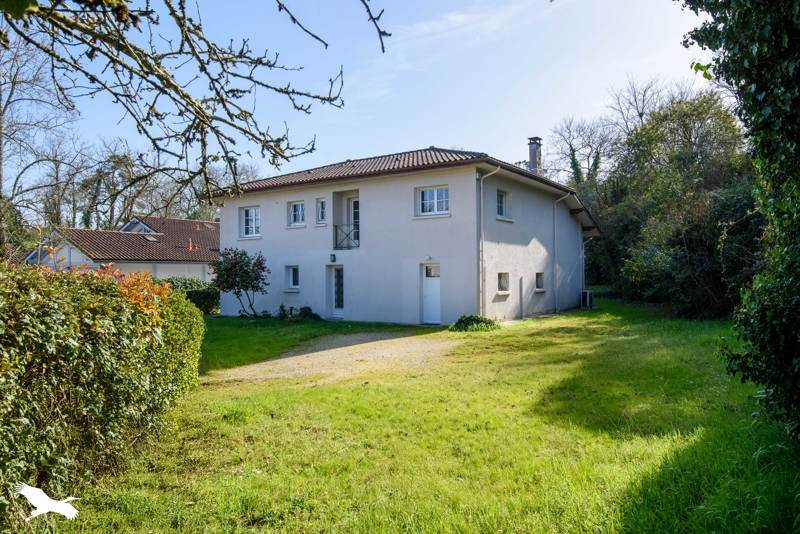 Vente Maison MONT DE MARSAN - 7 pièces -165 m² - (40000)