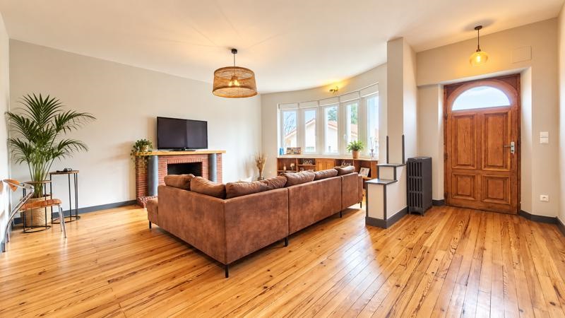 Vente Maison Mont-de-Marsan - 8 pièces -180 m² - (40000)