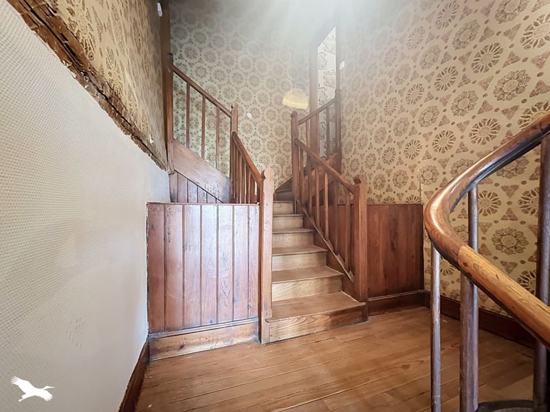 Vente Immeuble Chaum - 14 pièces -  548 m² - (31440)