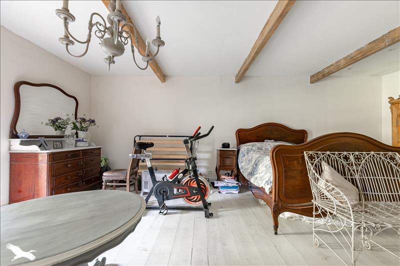 Vente Maison RUCH - 4 pièces -170 m² - (33350)