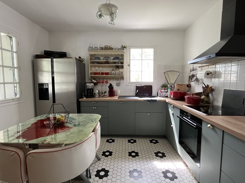 Vente Maison GENSAC - 4 pièces -92 m² - (33890)