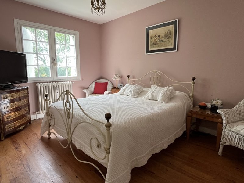 Vente Maison GENSAC - 4 pièces -92 m² - (33890)