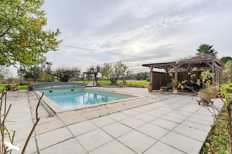Vente Maison MONTCARET - 4 pièces -175 m² - (24230)
