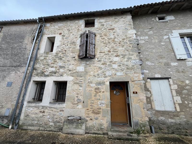 Vente Maison GENSAC - 3 pièces -85 m² - (33890)