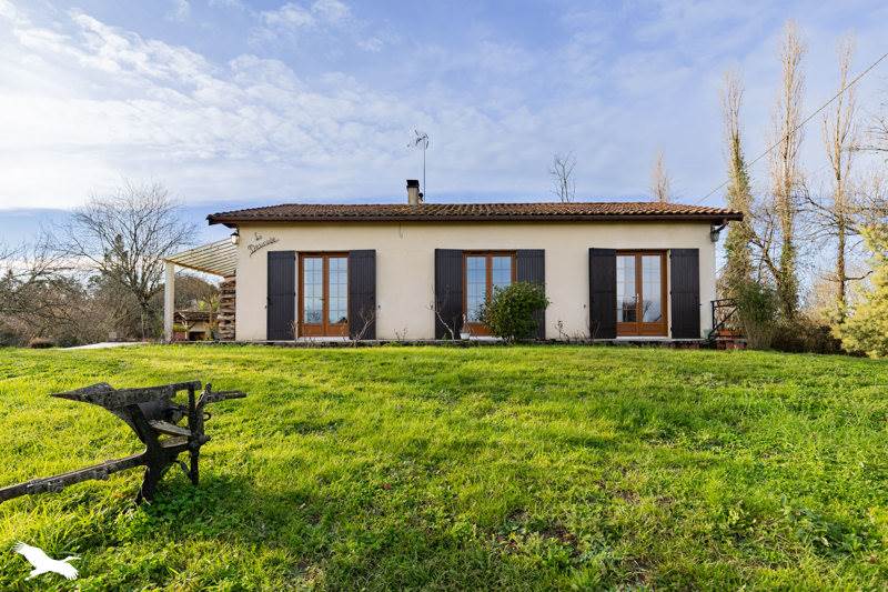 Vente Maison MOULIETS ET VILLEMARTIN - 4 pièces -101 m² - (33350)