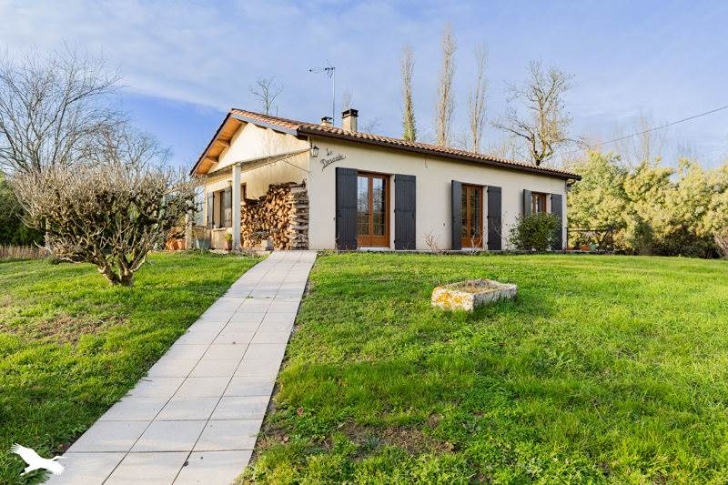 Vente Maison MOULIETS ET VILLEMARTIN - 4 pièces -101 m² - (33350)