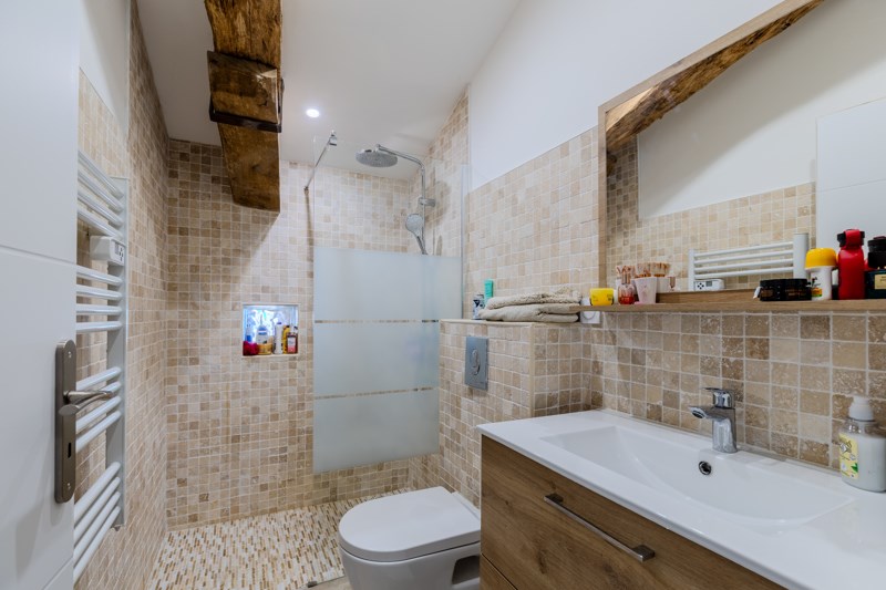 Vente Maison RUCH - 8 pièces -270 m² - (33350)