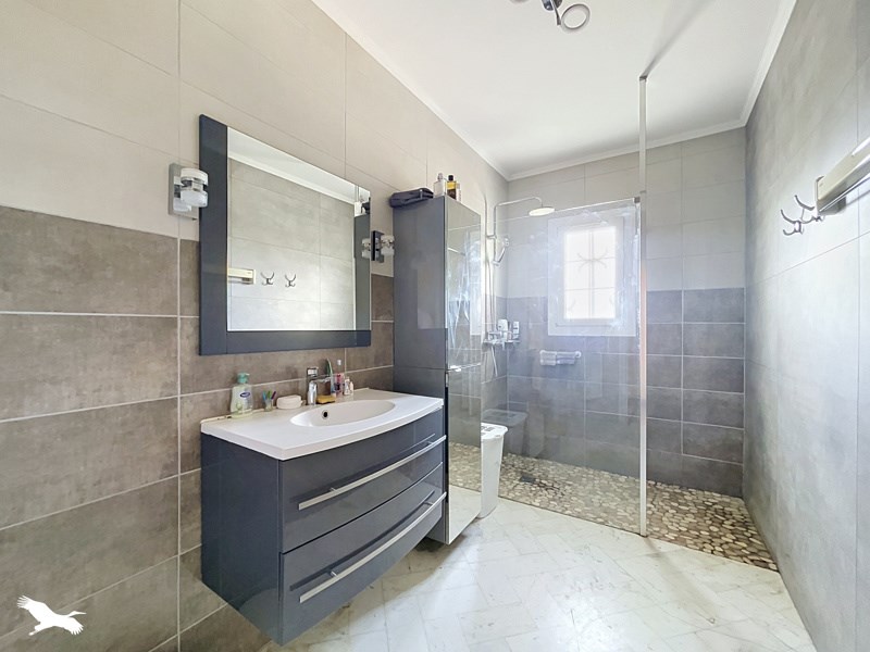 Vente Maison ST MAGNE DE CASTILLON - 6 pièces -147 m² - (33350)