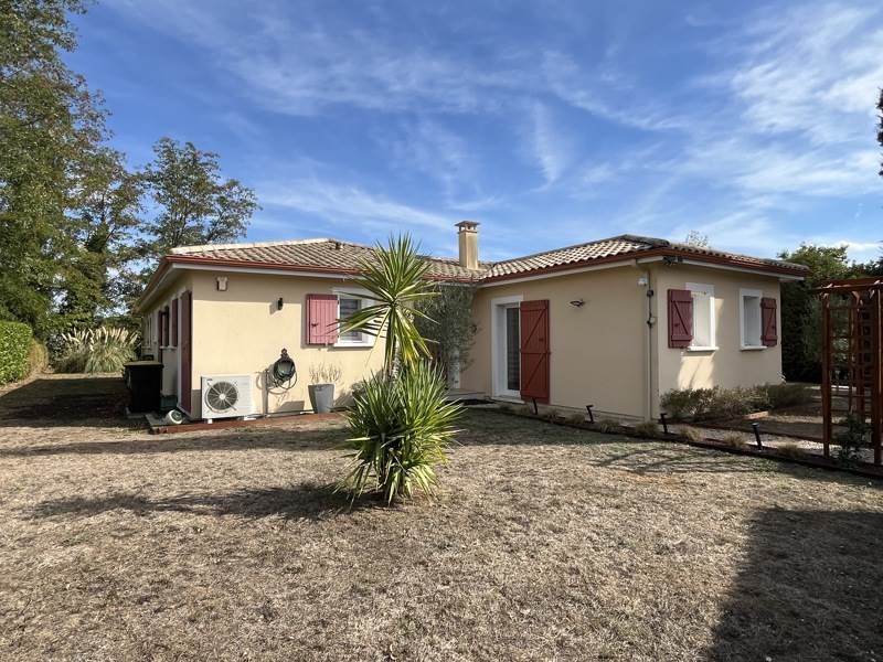 Vente Maison Montcaret - 5 pièces -123 m² - (24230)