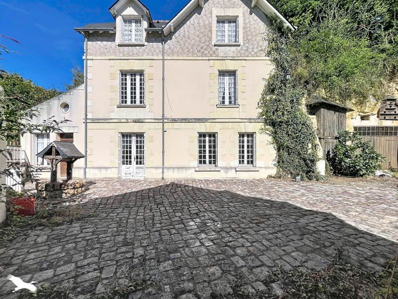 Maison 5 pièces 185 m² · à Lerné · 185 m² · 139 750 €