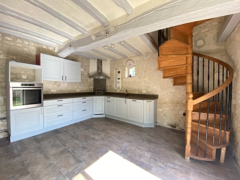 Vente Maison CRAVANT LES COTEAUX - 7 pièces -157 m² - (37500)