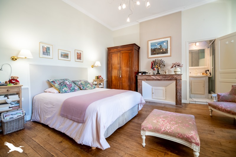 Vente Maison LOUDUN - 10 pièces -264 m² - (86200)