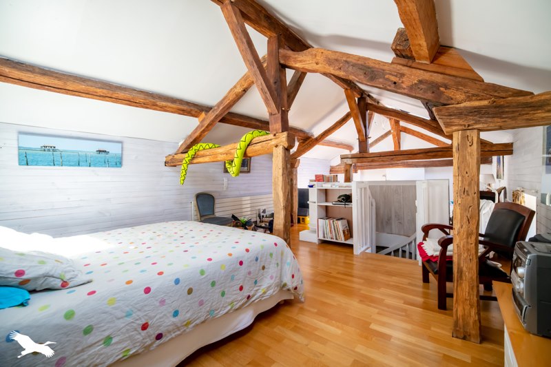Vente Maison LOUDUN - 10 pièces -264 m² - (86200)