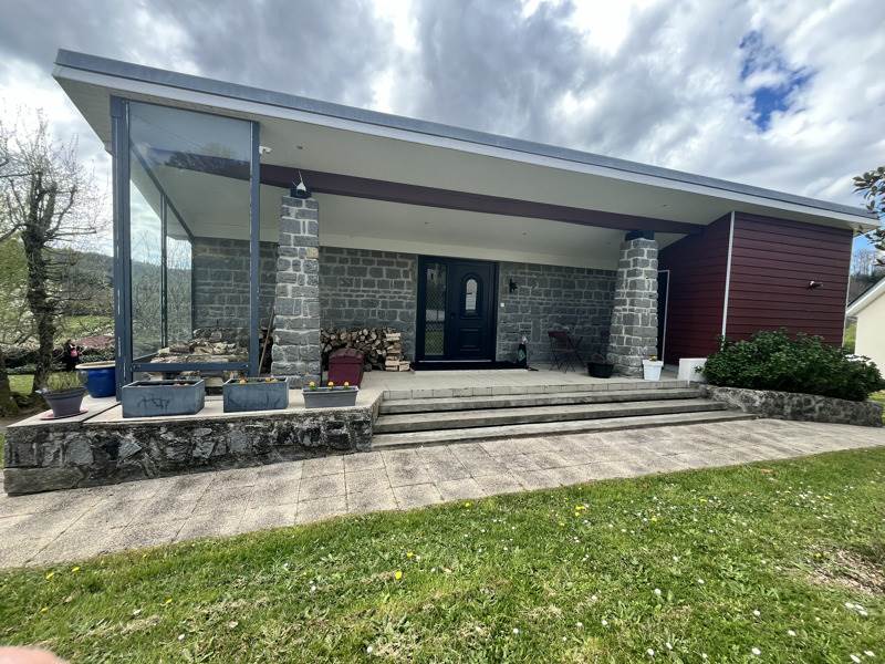 Vente Maison STE FEYRE - 8 pièces -240 m² - (23000)