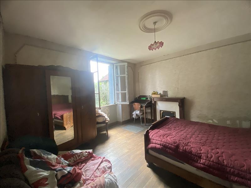 Vente Maison JOUILLAT - 3 pièces -81 m² - (23220)